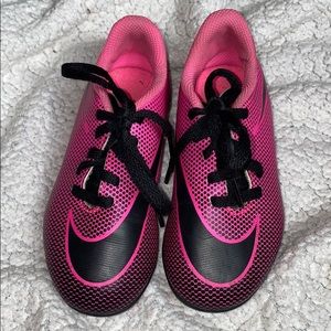 Girls Nike Pink/Black Cleats